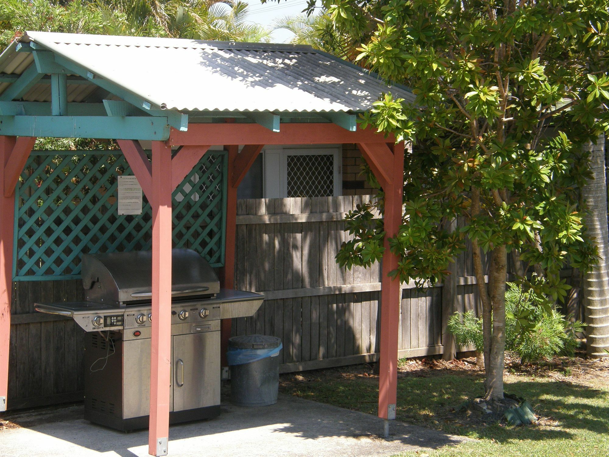 Dolphin Sands Holiday Cabins Coffs Harbour Buitenkant foto