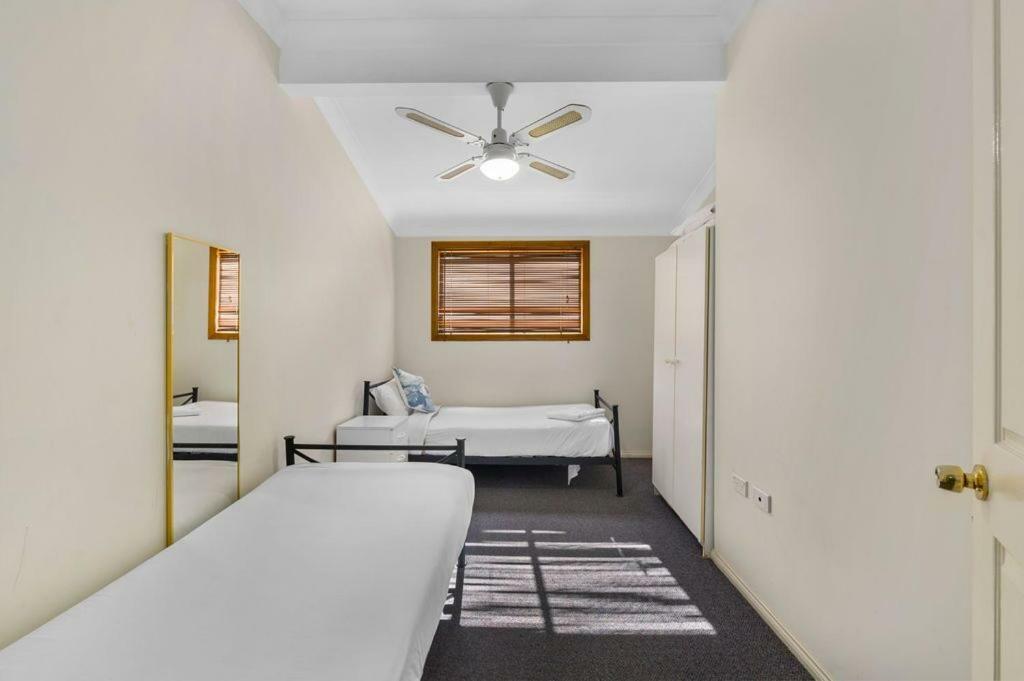 Dolphin Sands Holiday Cabins Coffs Harbour Buitenkant foto